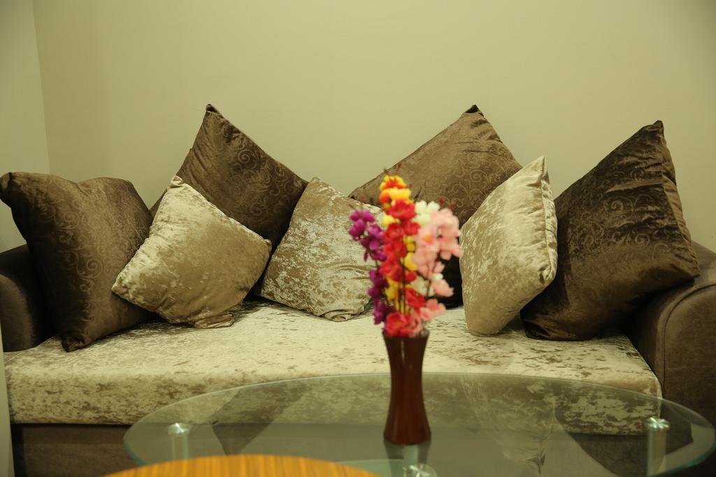 Hotel Sv Kashipur Quarto foto